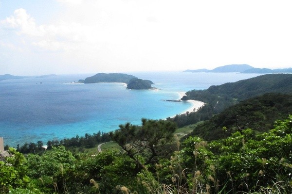 沖縄、 人々が永遠に住むパラダイス諸島 