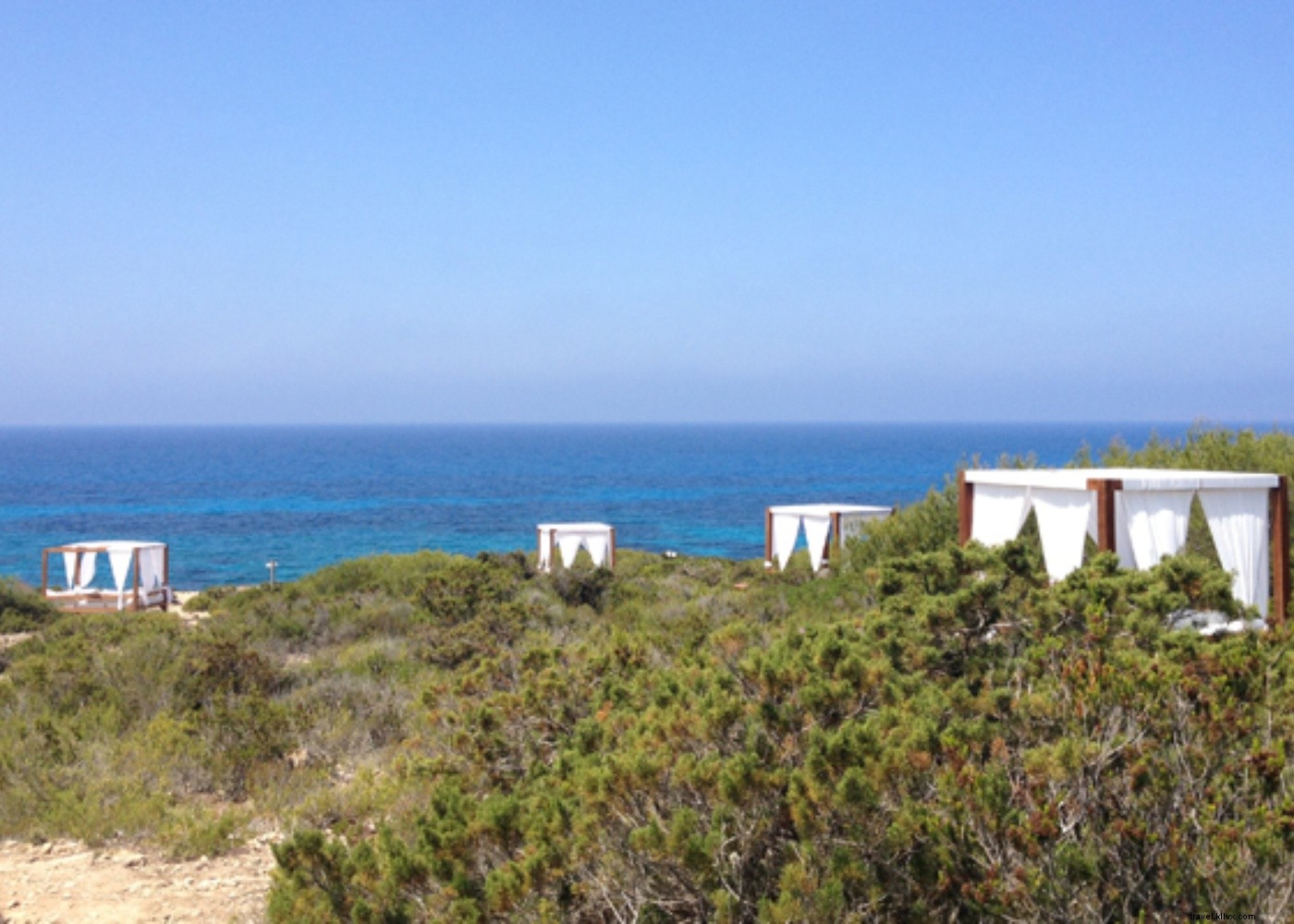 Dari Matahari Terbenam hingga Pantai Turquoise:Kehidupan di Pulau Formentera 