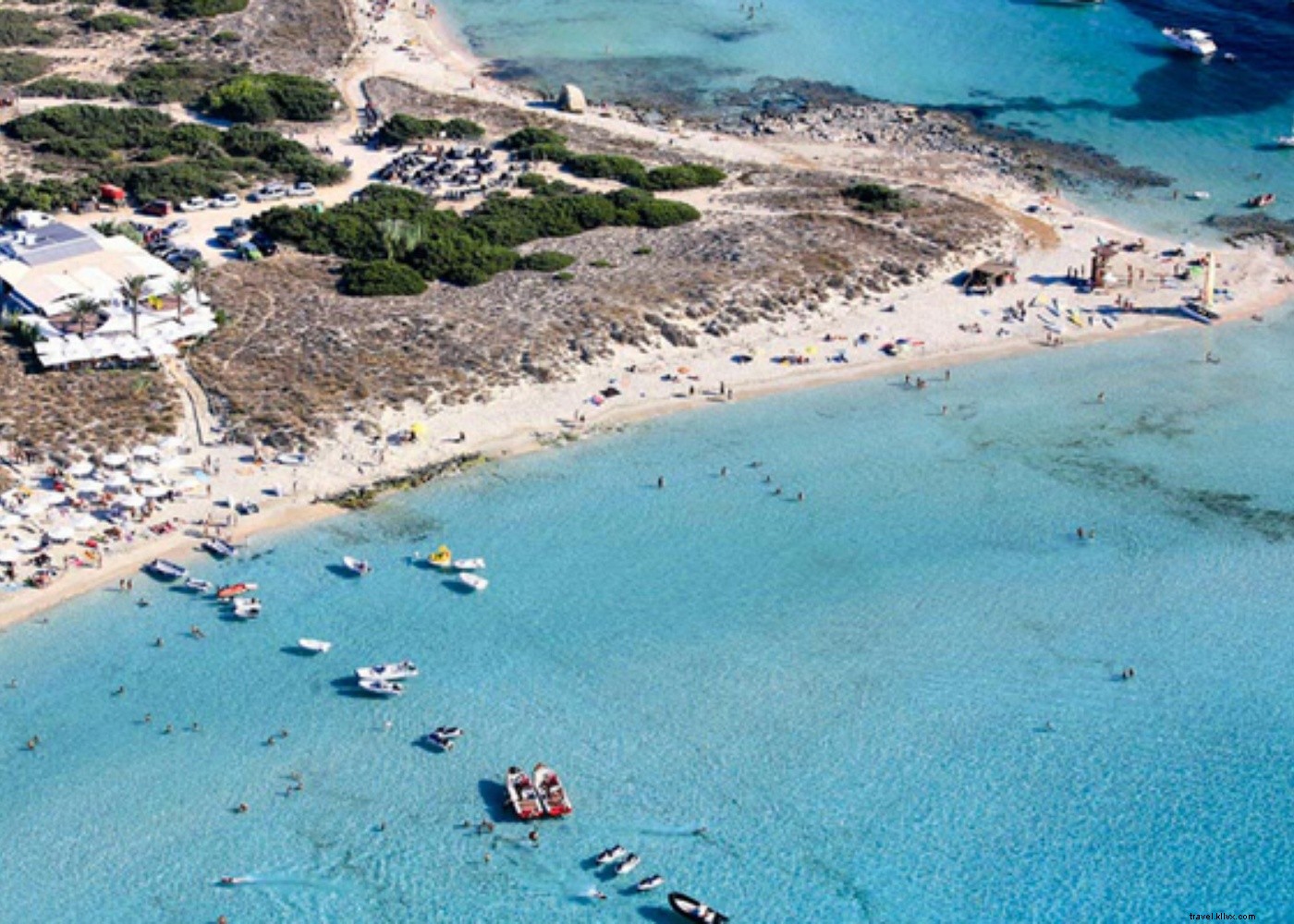 Dari Matahari Terbenam hingga Pantai Turquoise:Kehidupan di Pulau Formentera 
