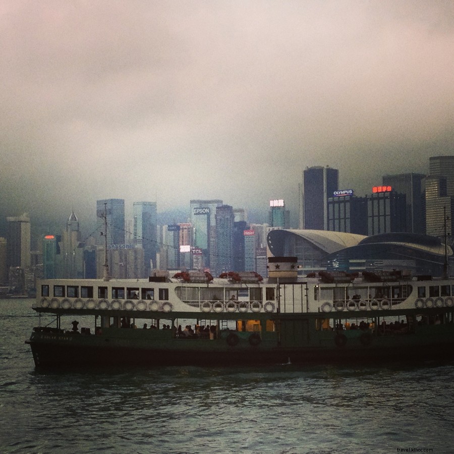 Cara Menghabiskan Transit di Hong Kong 