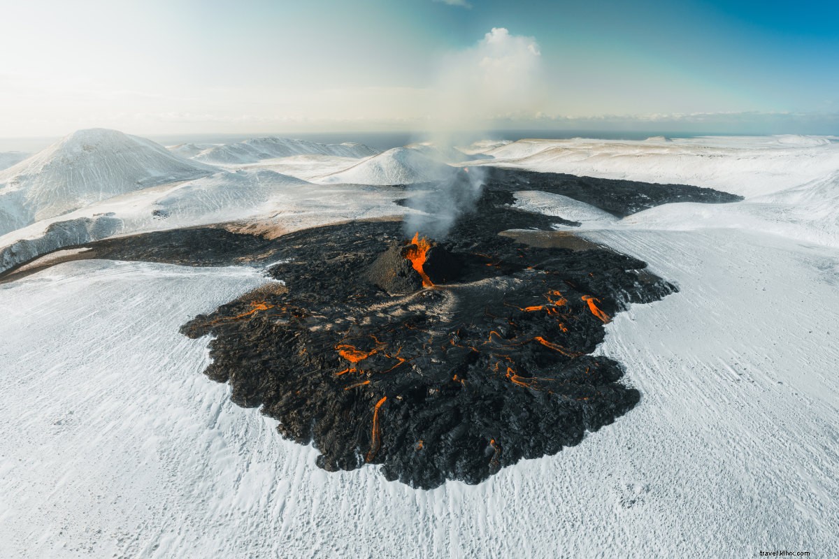 L eruzione vulcanica islandese è la tranquilla catarsi di cui avevo bisogno 