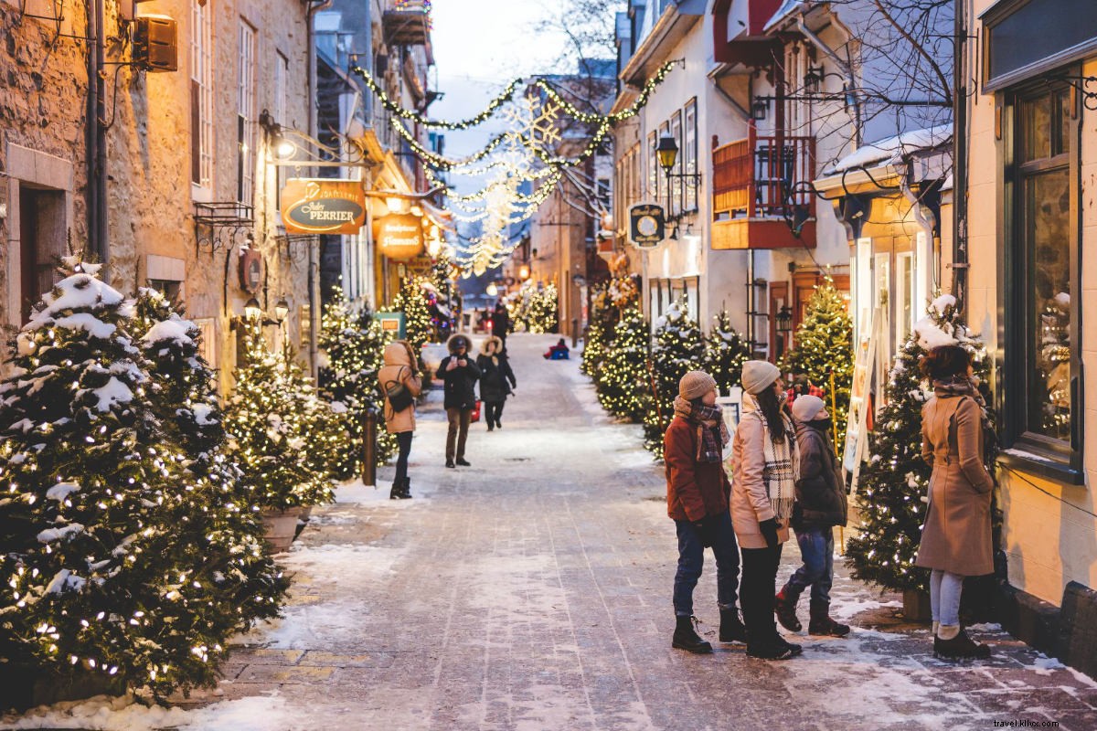 Abrazando el frío en el país de las maravillas invernales de la ciudad de Quebec 