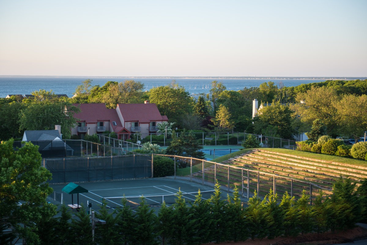 Nunca abandone el complejo en Cape Cods Ocean Edge Resort 