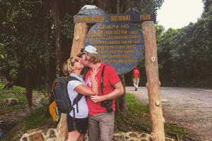 A Way to Go - Épisode 2 :Ascension du Kilimandjaro pour sauver un mariage avec Jo Piazza 