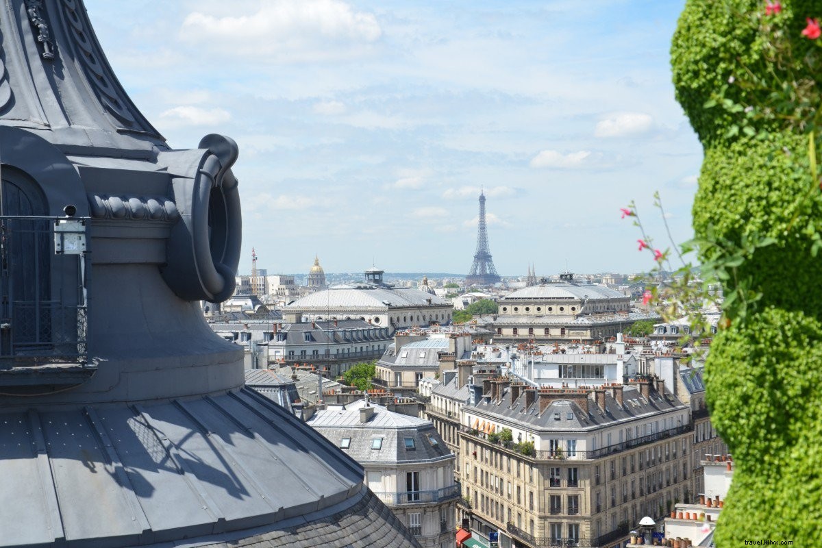 Quer passar por um morador local em Paris? Faça compras na loja mais parisiense da cidade 