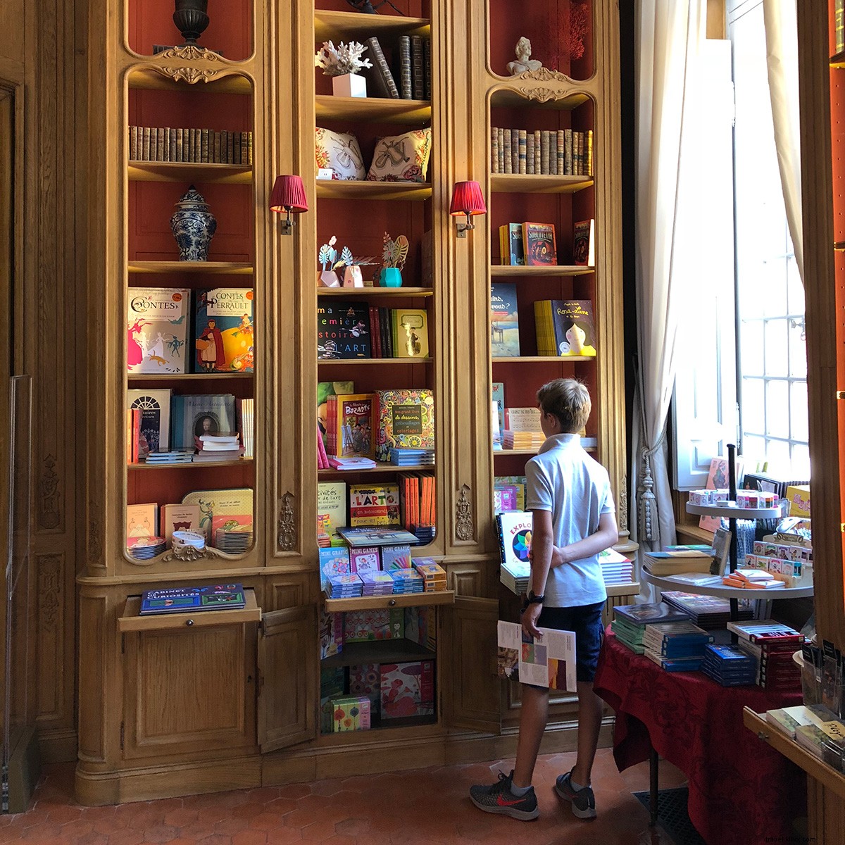 Cara Menikmati Kehidupan Sederhana di Provence (Dengan Anak-Anak Anda) 
