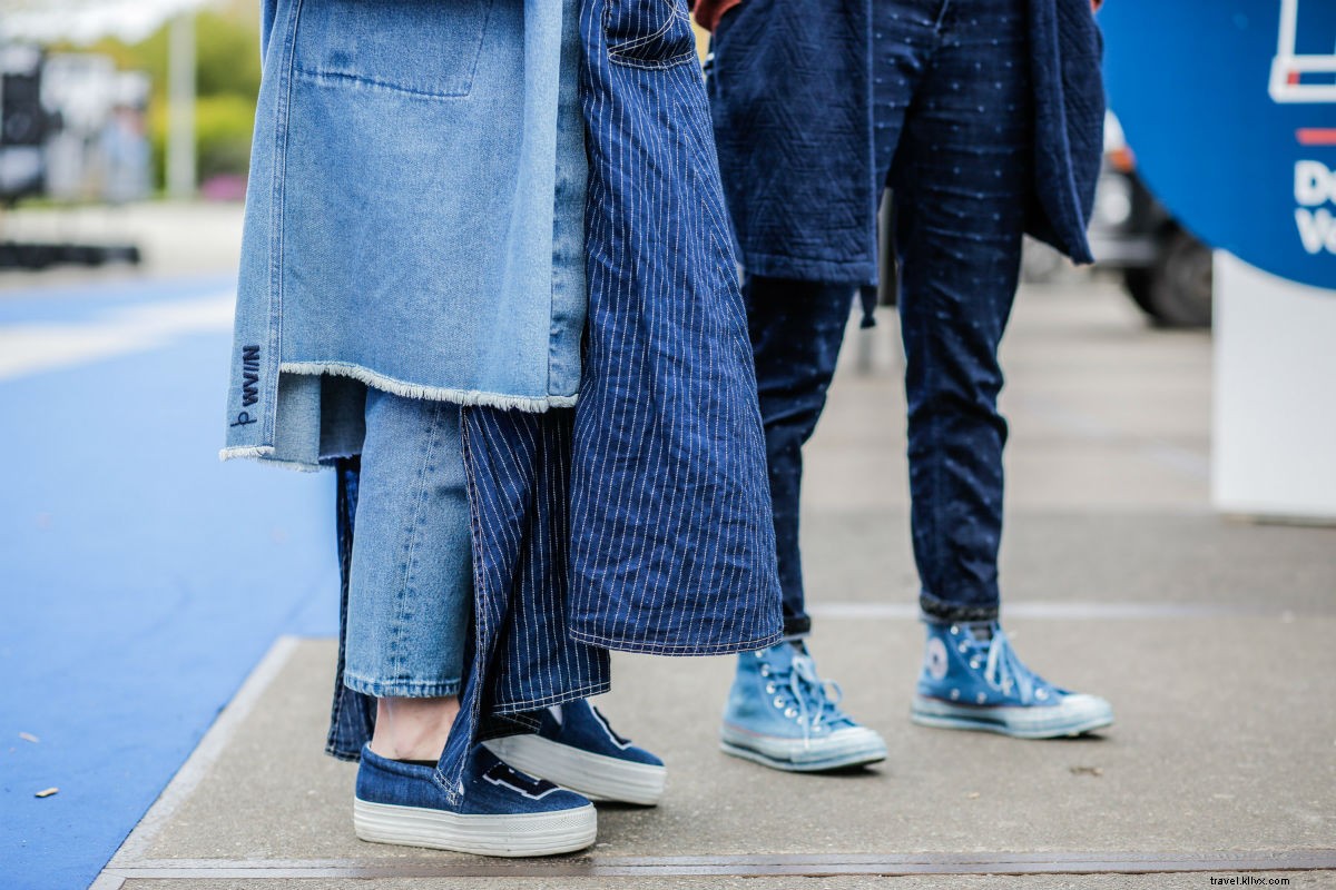 Ajuste perfeito:Cool Blue Jeans encontrados em Amsterdã 