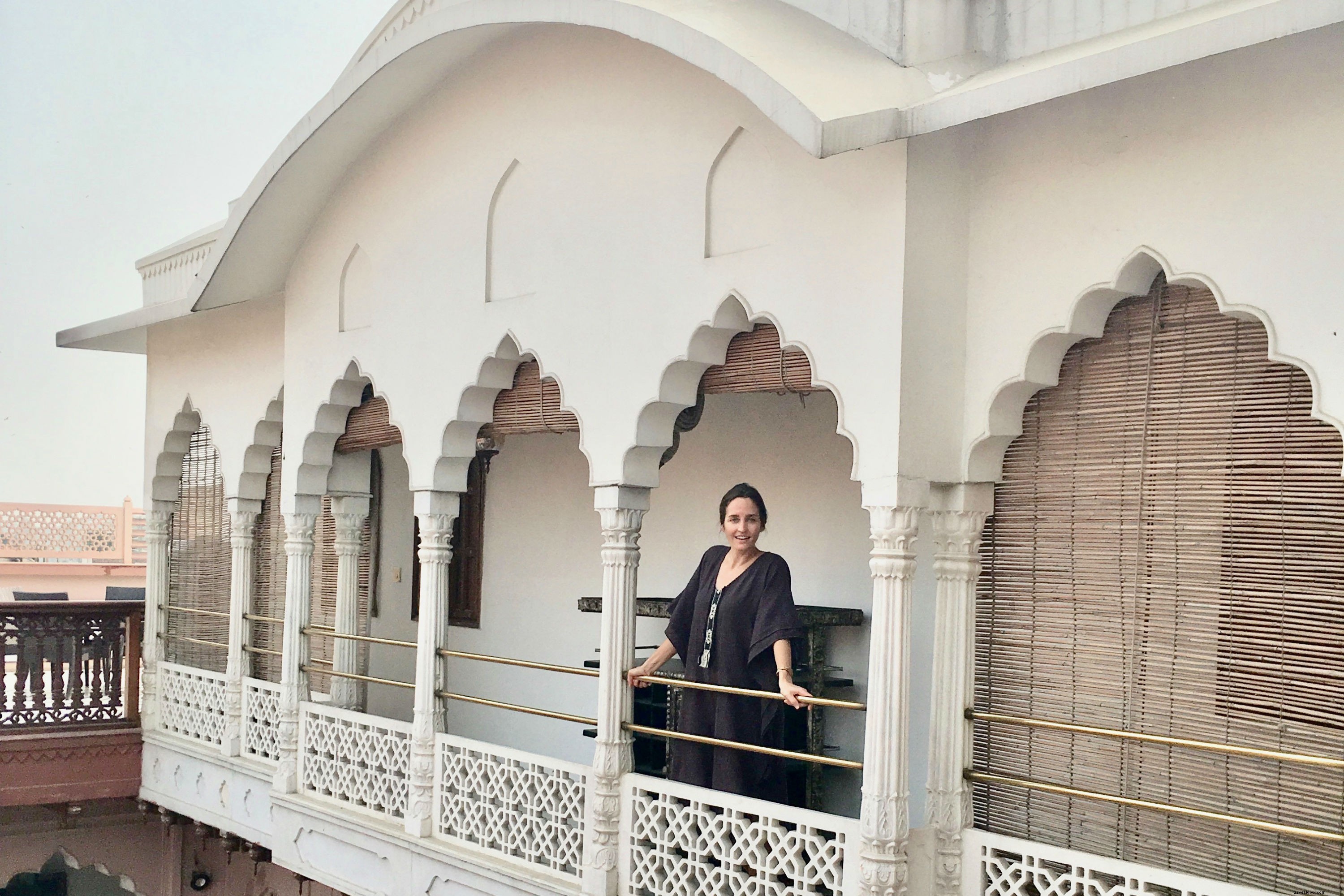 Una stilista condivide i suoi consigli da insider per un viaggio colorato a Delhi 