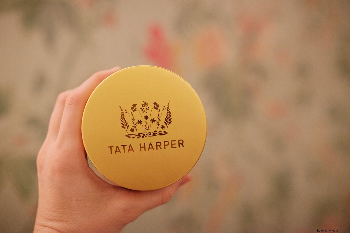 Voir Green à Paris au Chic New Tata Harper Spa 