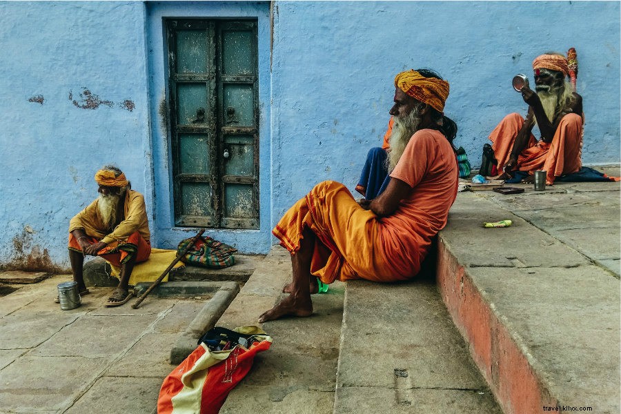 インドに深く入り込む：写真家の旅 