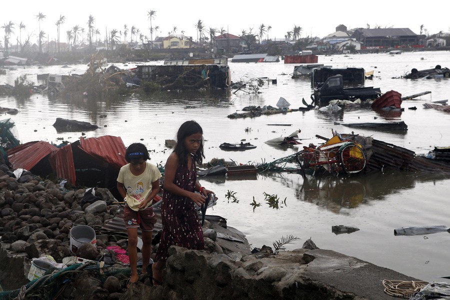 Bagaimana Membantu Korban Topan Haiyan 