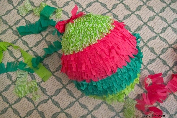 Viajar en casa:cómo hacer una piñata 