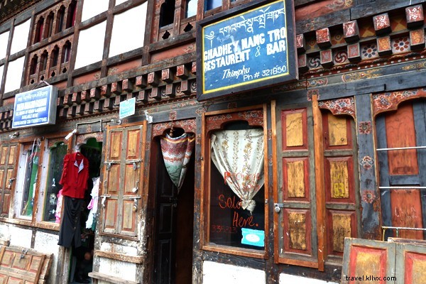 Balls Out:avventure in Bhutan 