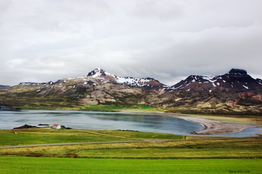 Ei, Estranho:um tutorial de carona no anel viário da Islândia 