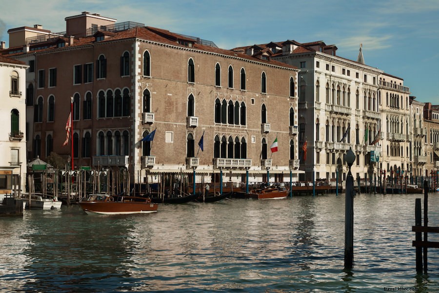 É tão bom:apaixonado e em Veneza 