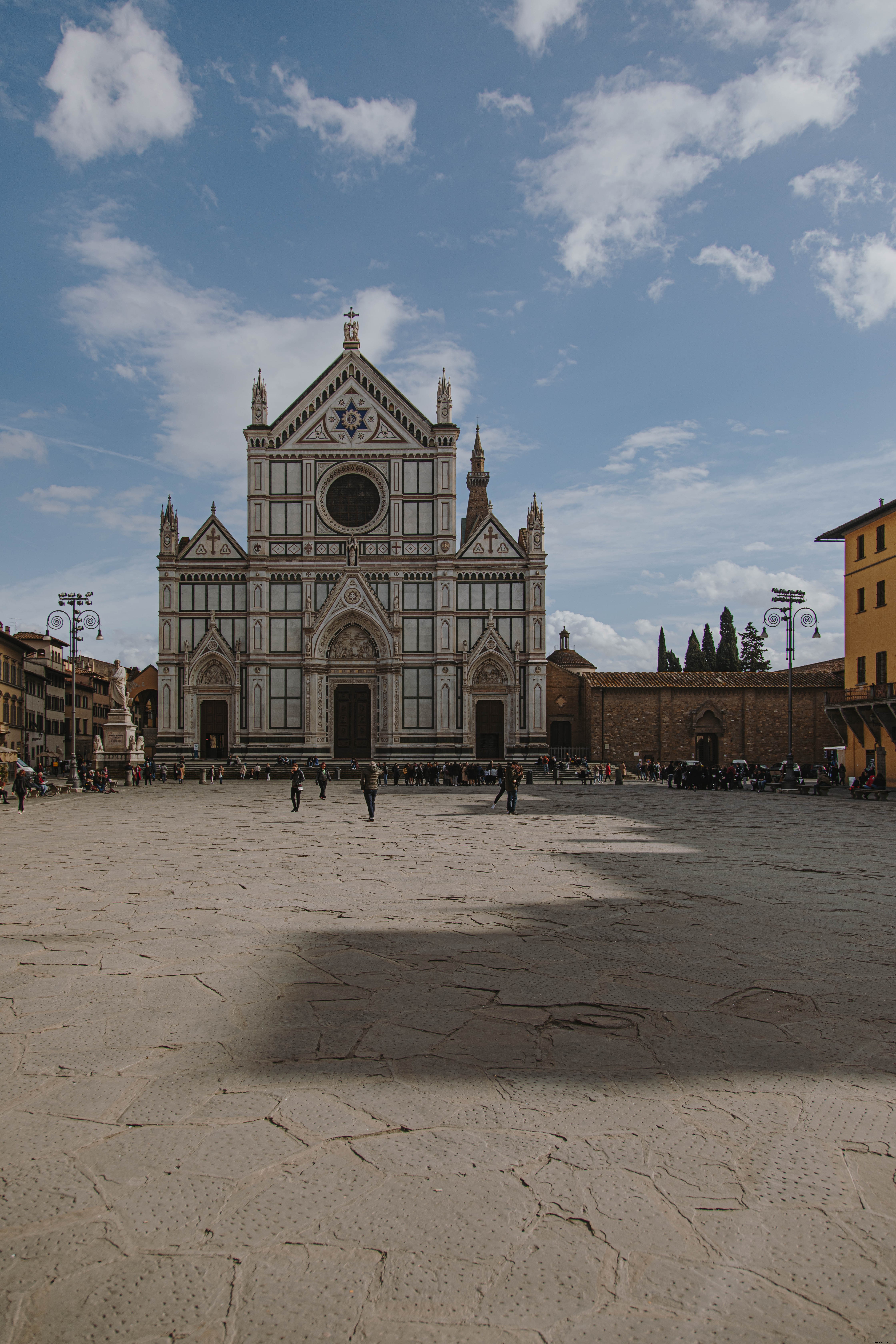 Santa Maria Della Scala de uma foto distante 