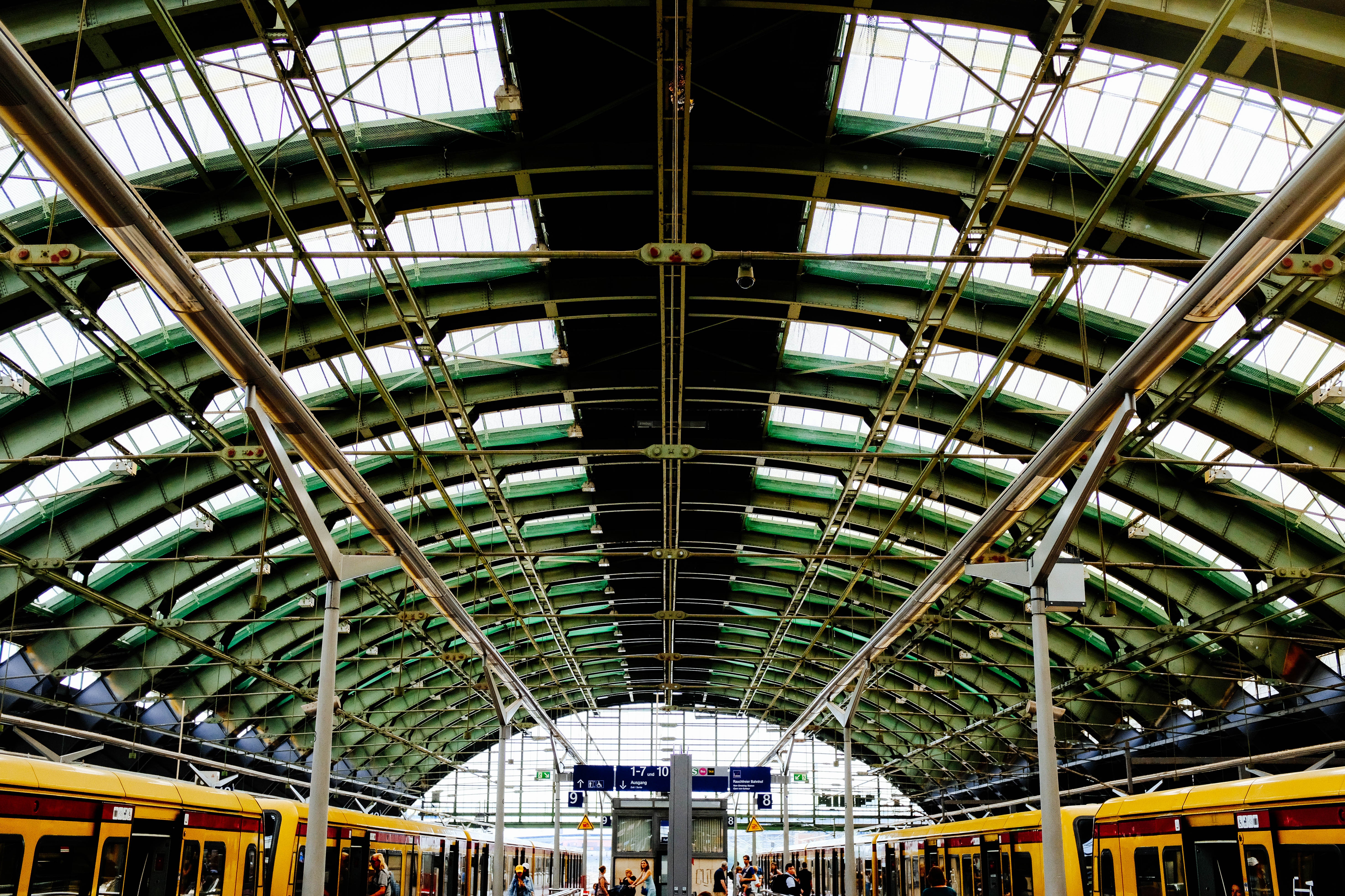Foto del techo de la estación de tren 