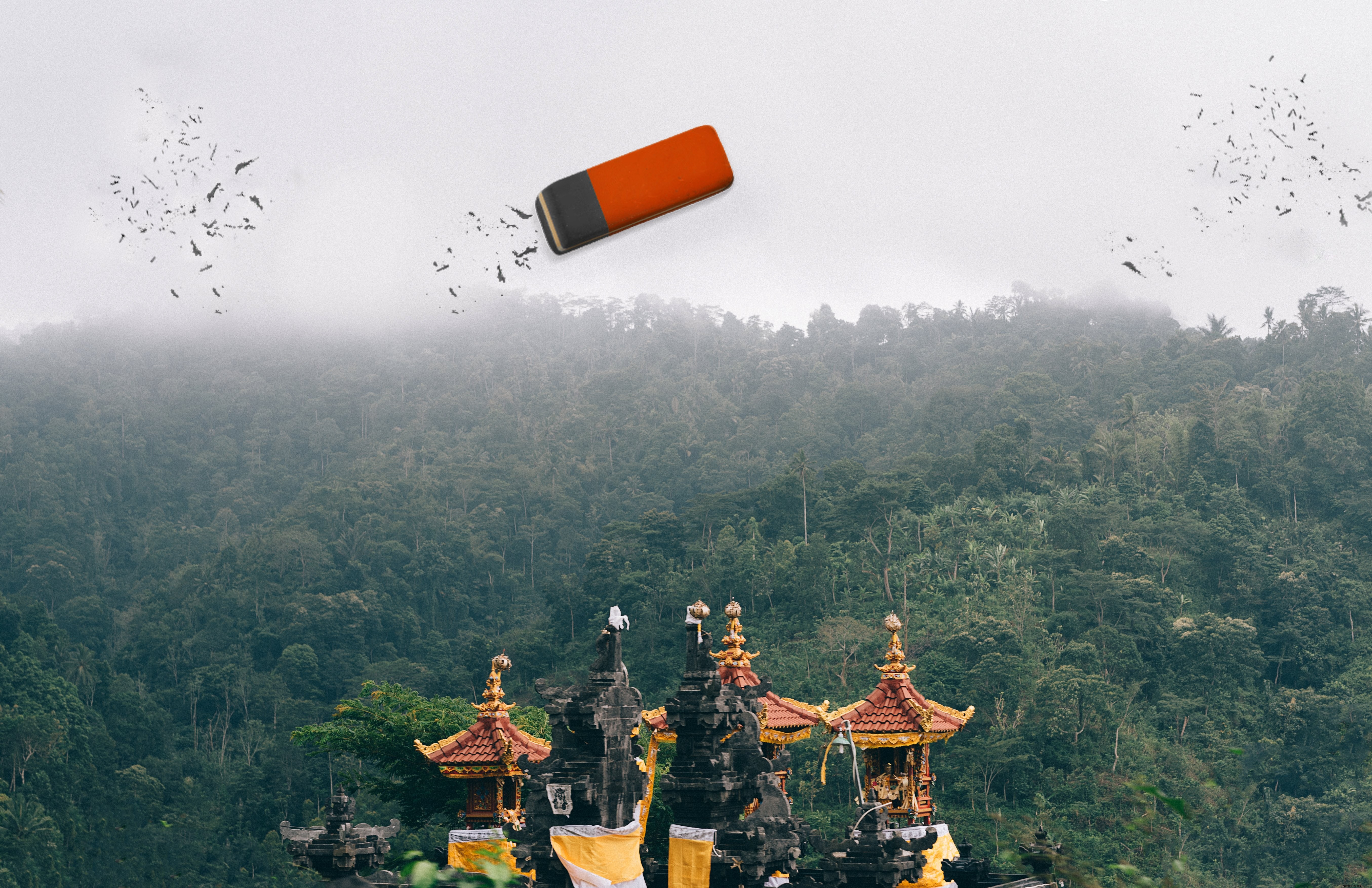 曇った寺院の写真のイリュージョン写真の消しゴム 