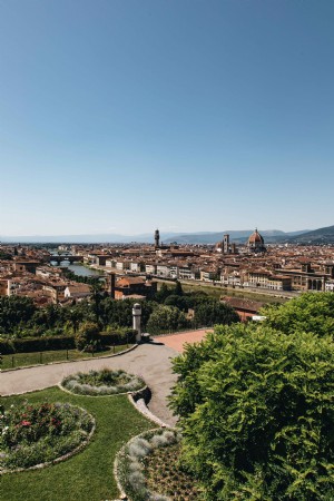 Foto Kota Dan Penjaga Florence 