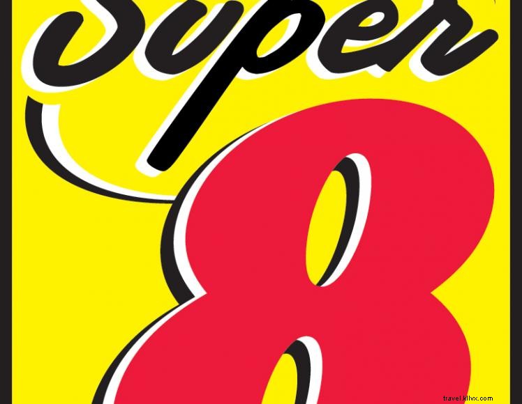 Super 8 (Williamsburg) 