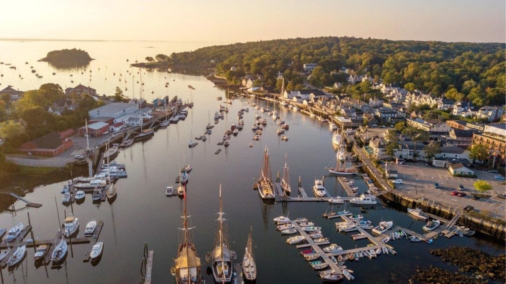 ニューイングランドで最も魅力的な11の海辺の村と海岸沿いの町 