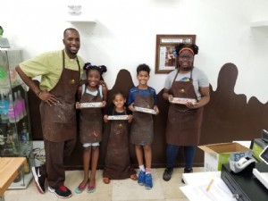 12 Pengalaman Makan yang Tidak Bisa Dilewatkan Keluarga di The Palm Beaches 
