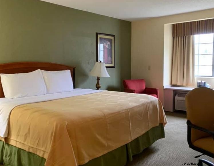 Quality Inn &Suites (Prestonsburg) 