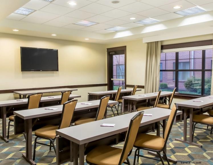 Residence Inn Keeneland/Bandara 