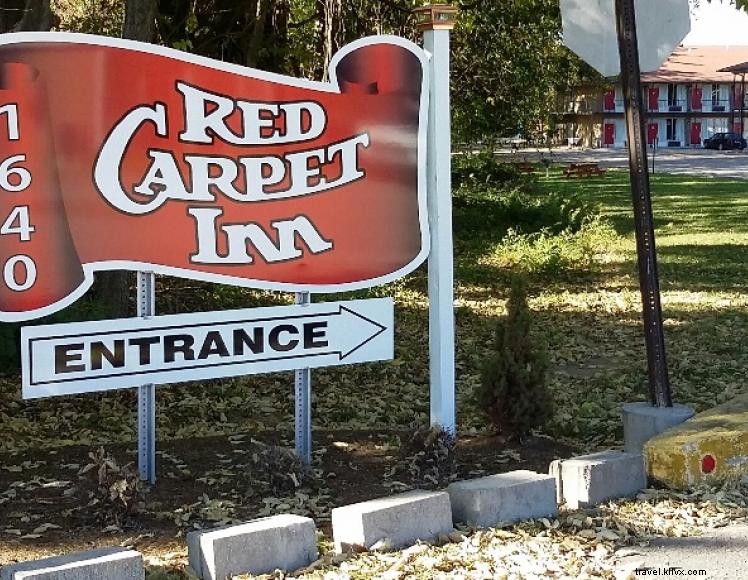 Red Carpet Inn 