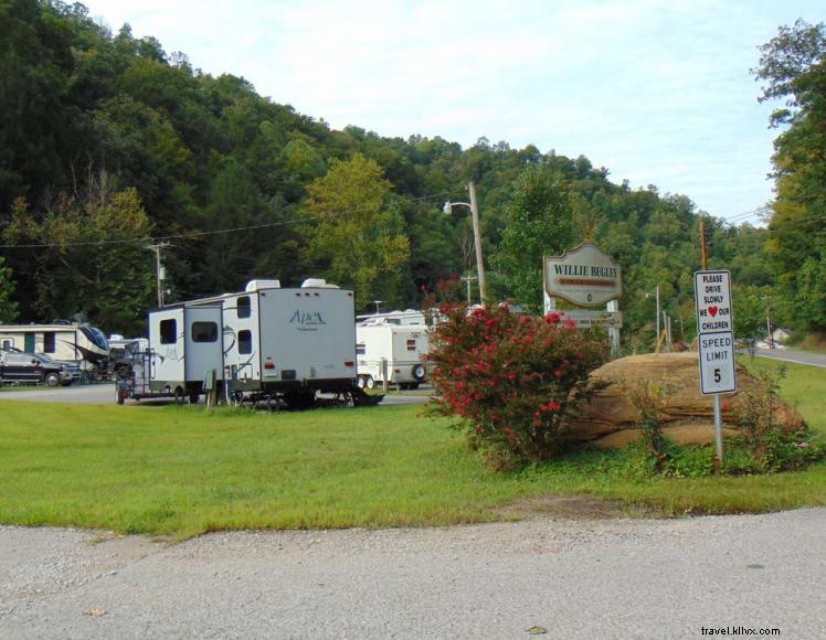 Parc de camping-car/terrain de camping Willie Begley Memorial 