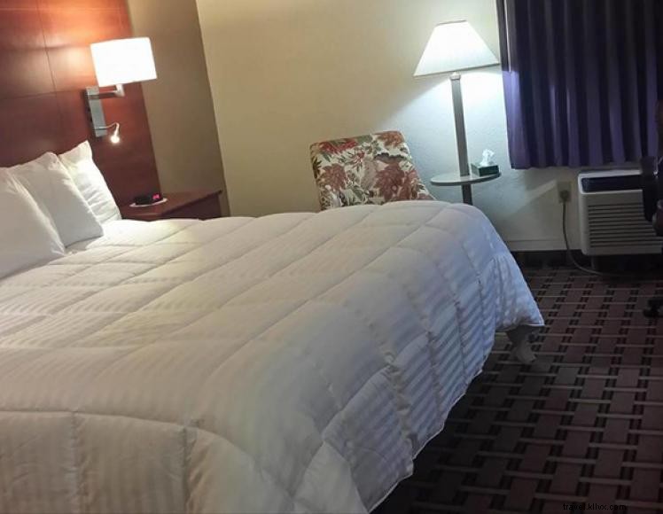 Baymont Inn &Suites (Paducah) 