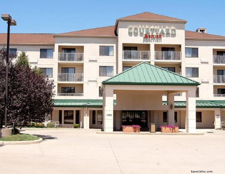 Courtyard Bandara Cincinnati 