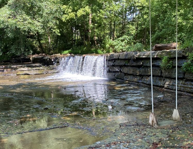 Cape Cod Creekside 