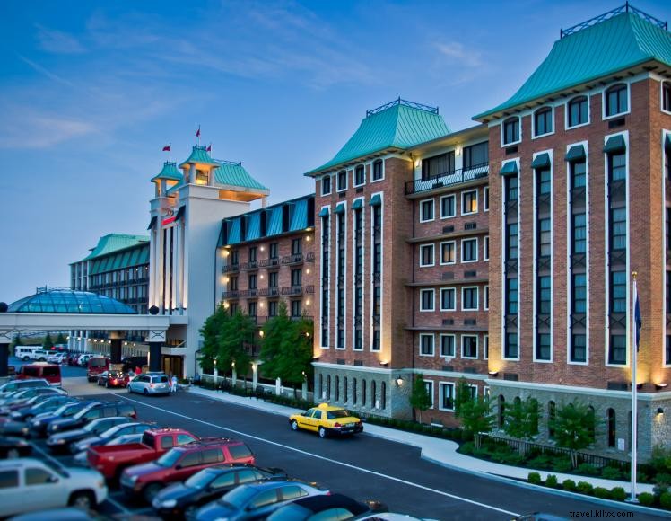 Crowne Plaza Louisville Airport Hotel 