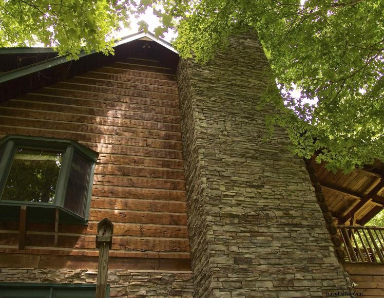 Cabane sur la colline 