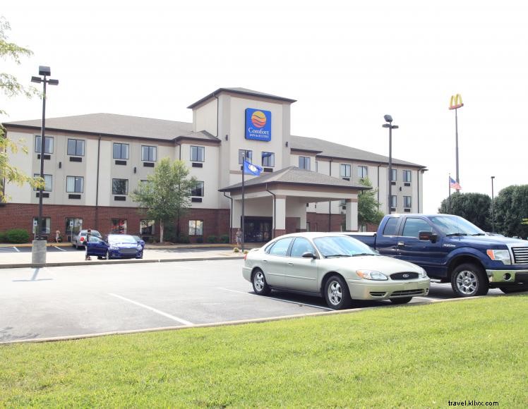 Comfort Inn &Suites (Cave City) 