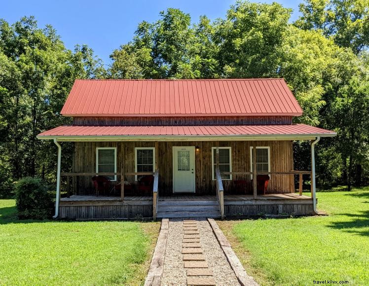 Cumberland River Cabin 