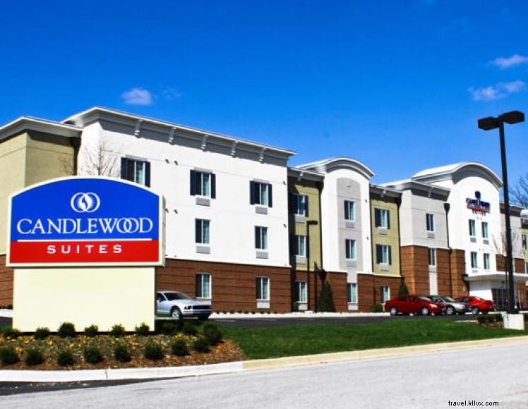 Suite Candlewood (Radcliff) 