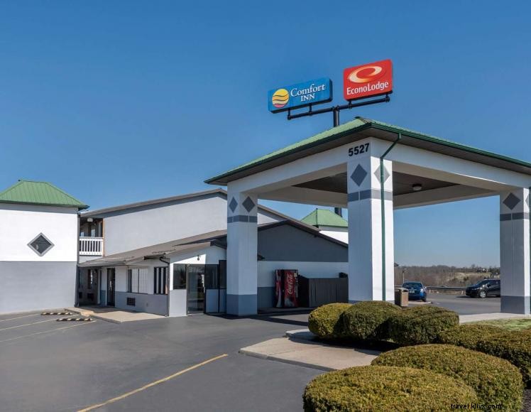 Econo Lodge Sur 