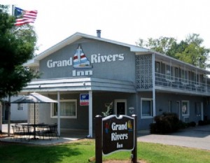 Penginapan Grand Rivers 