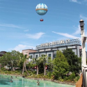 Sekarang Dibuka:Disney Springs® dan Universal CityWalk 