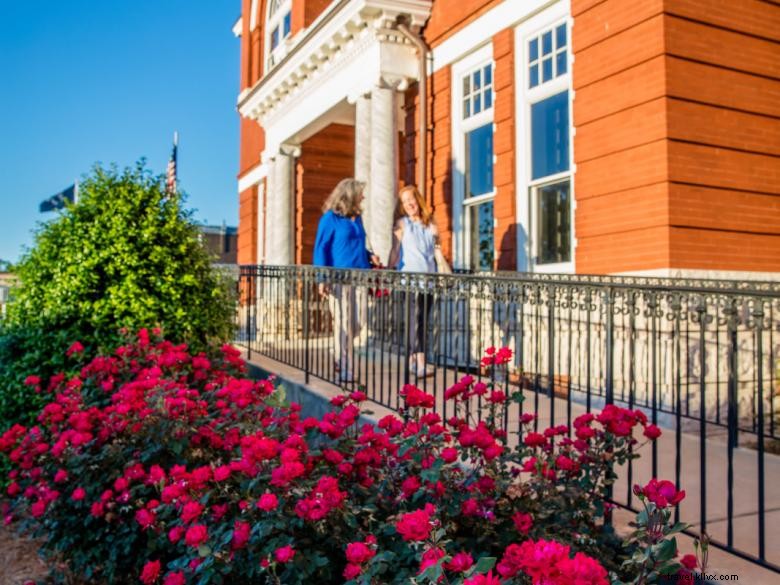 Forsyth Welcome Center 