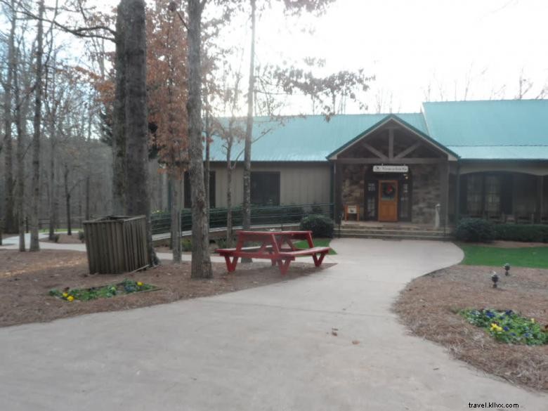 Charlie Elliott Wildlife Center 