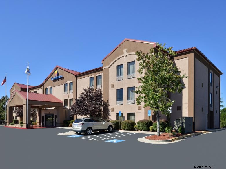 Comfort Inn &Suites em Stone Mountain 