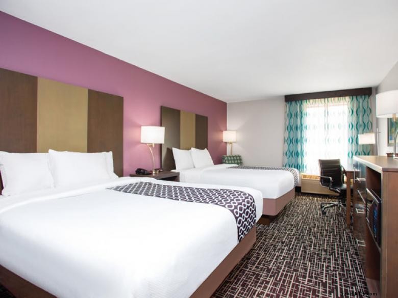 La Quinta Inn &Suites Snellville - Stone Mountain 