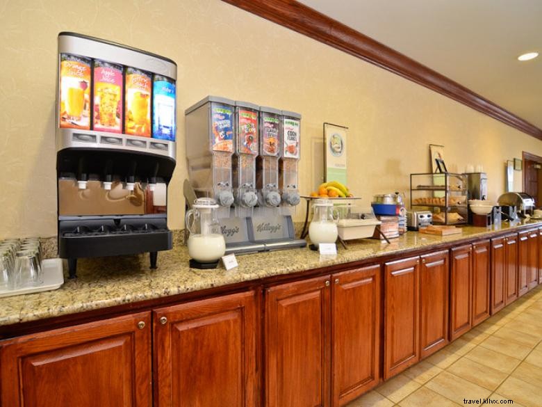 Country Inn &Suites by Radisson, Stone Mountain 