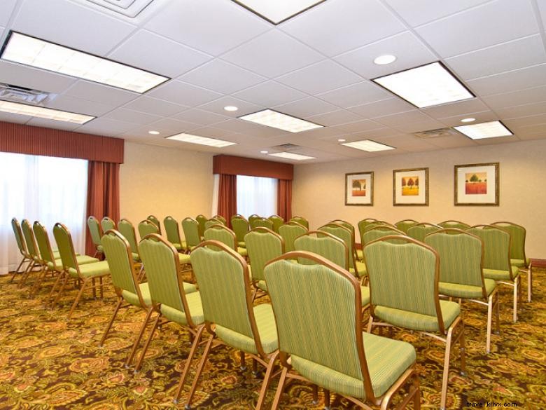 Country Inn &Suites by Radisson, Stone Mountain 