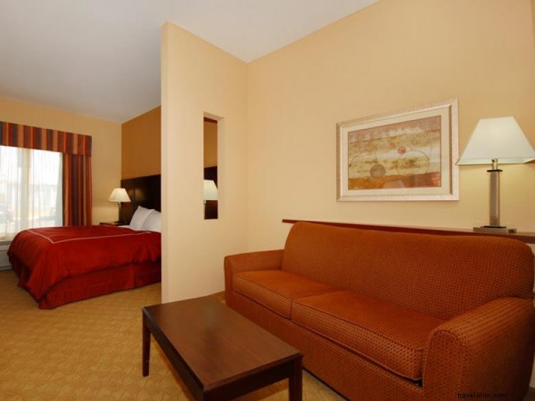 Comfort Suites Brunswick 