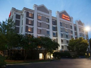 Hampton Inn &Suites Alpharetta 