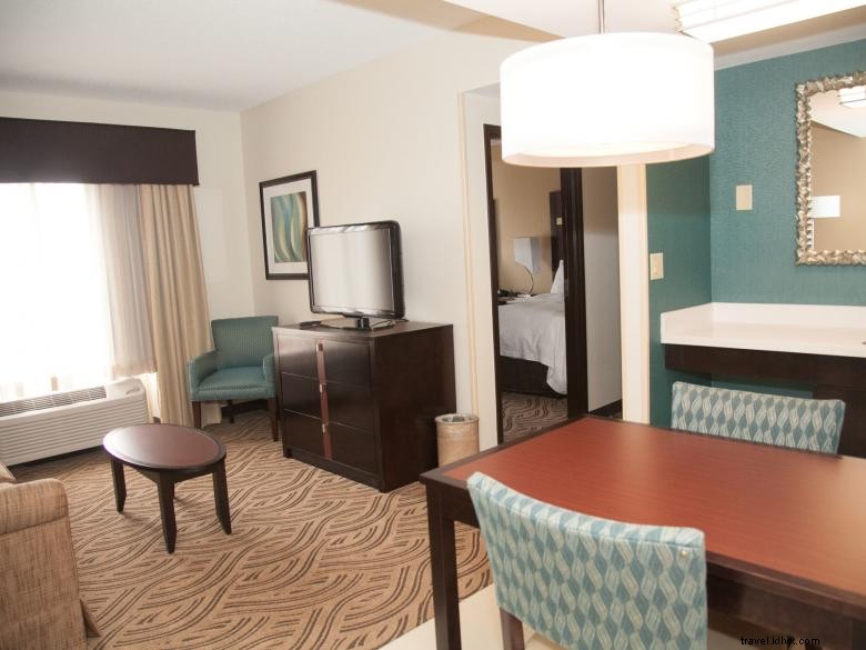 Hampton Inn &Suites Alpharetta 